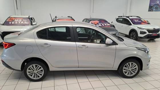 FIAT CRONOS 1.3 FIREFLY FLEX DRIVE CVT FIAT CRONOS 1.3 FIREFLY FLEX DRIVE CVT